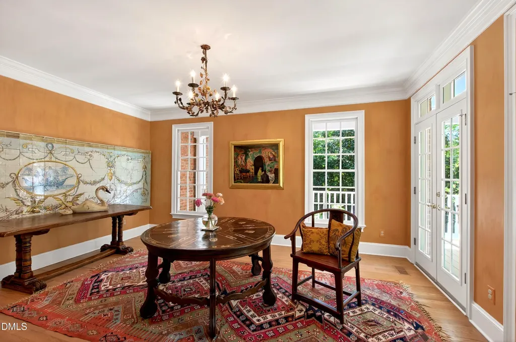 325 Nottingham Drive Chapel Hill NC 27517