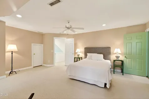 325 Nottingham Drive Chapel Hill NC 27517