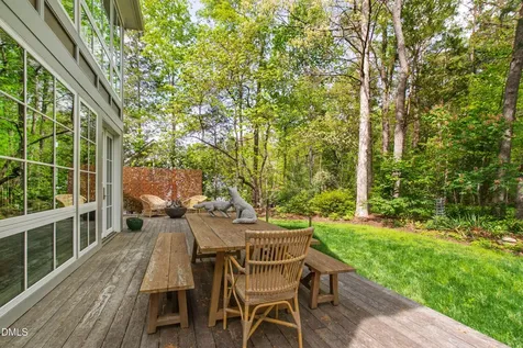 325 Nottingham Drive Chapel Hill NC 27517