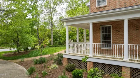 325 Nottingham Drive Chapel Hill NC 27517