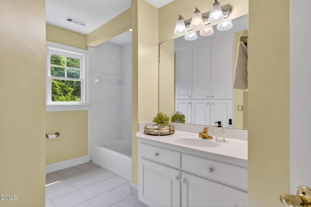 5224 Deergrass Court Raleigh NC 27613