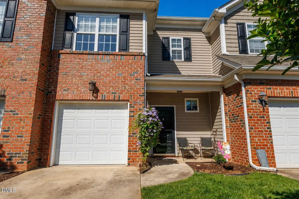615 Oakfield Trail Mebane NC 27302