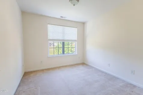 615 Oakfield Trail Mebane NC 27302