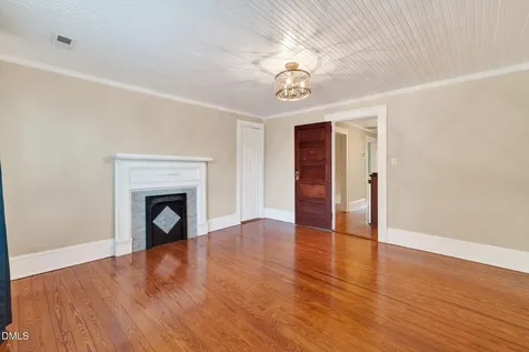 804 W Main Street Benson NC 27504