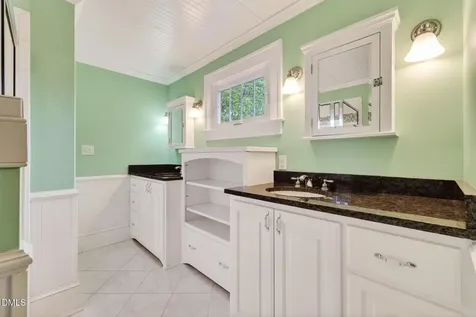 804 W Main Street Benson NC 27504
