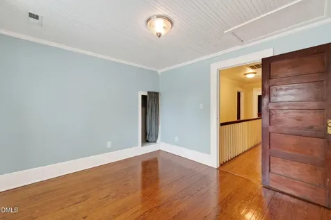 804 W Main Street Benson NC 27504