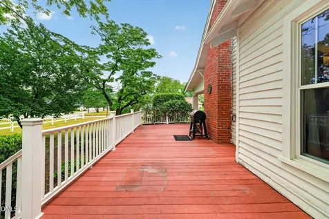 804 W Main Street Benson NC 27504