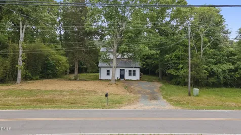 953 Bonlee Bennett Road Siler City NC 27344