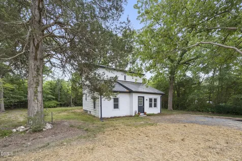 953 Bonlee Bennett Road Siler City NC 27344