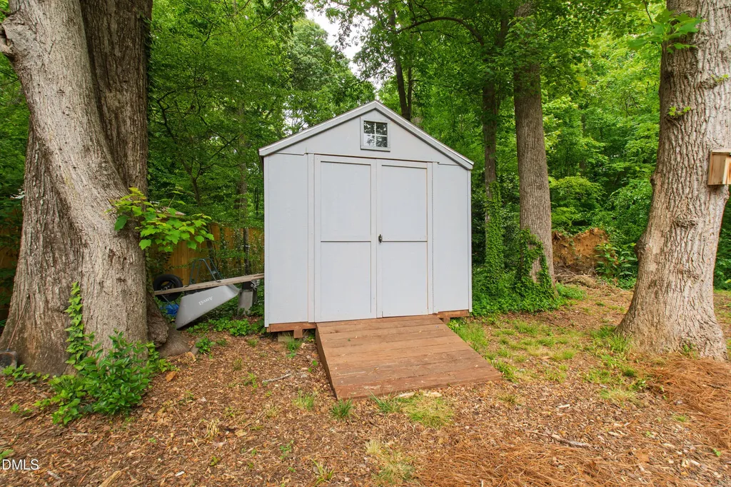 4704 Radcliff Road Raleigh NC 27609