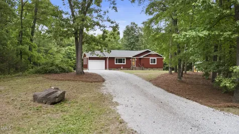 2168 Lakewood Falls Road Goldston NC 27252