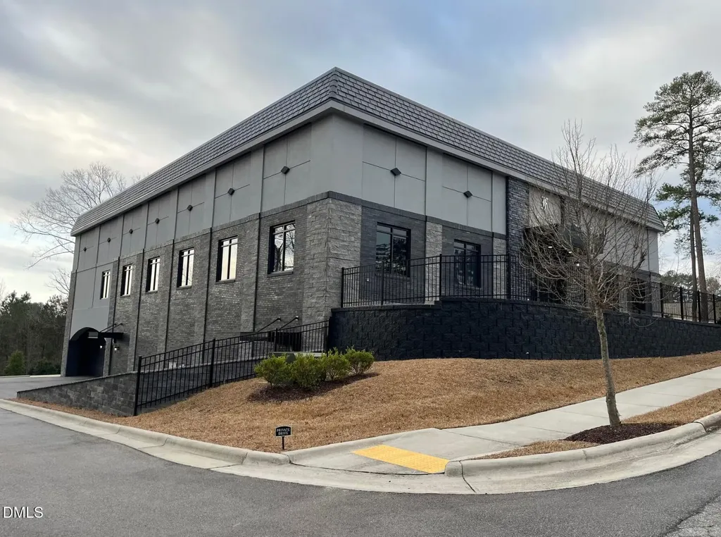 4550 Preslyn Drive Raleigh NC 27616