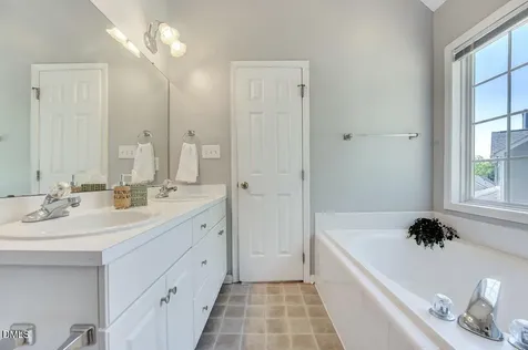 4804 Morecambe Way Apex NC 27539