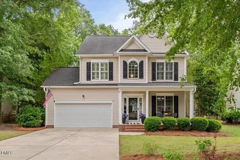 912 E Ivy Valley Drive Fuquay Varina NC 27526