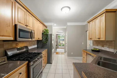 912 E Ivy Valley Drive Fuquay Varina NC 27526