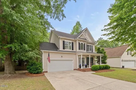 912 E Ivy Valley Drive Fuquay Varina NC 27526