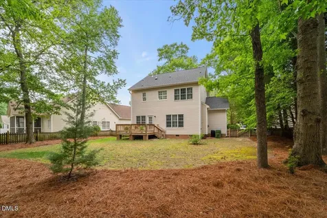 912 E Ivy Valley Drive Fuquay Varina NC 27526