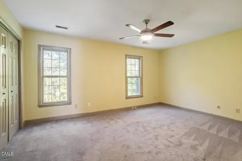 4522 Hamptonshire Drive Raleigh NC 27613