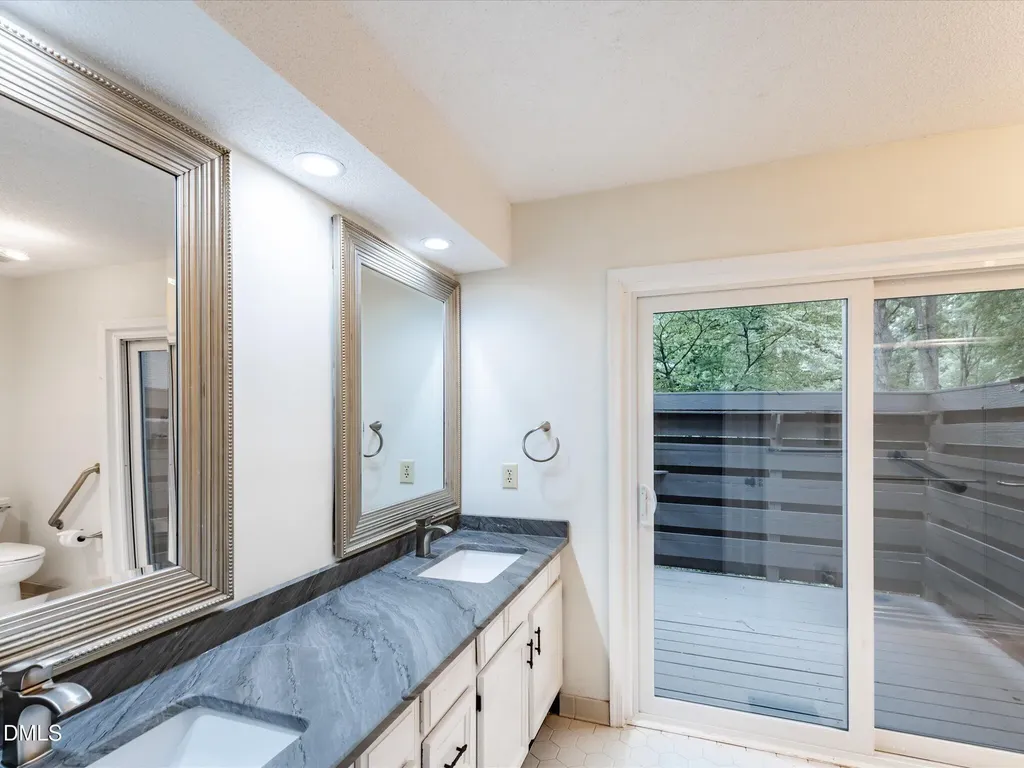 2929 Rue Sans Famille Raleigh NC 27607