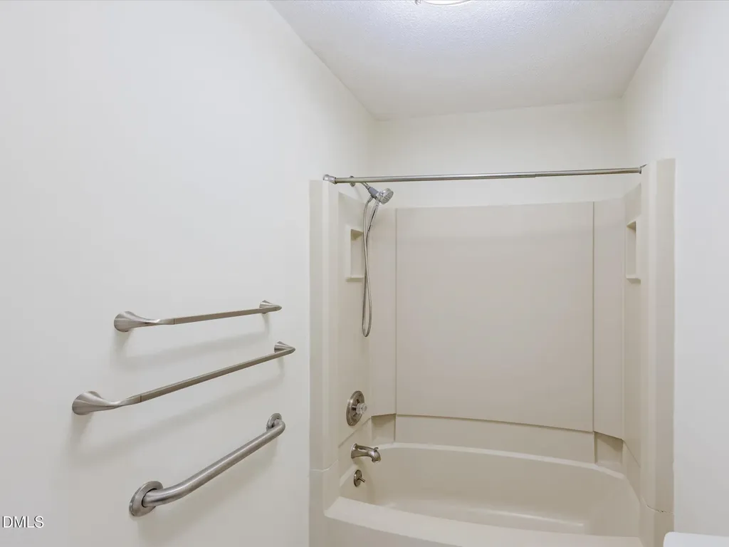 2929 Rue Sans Famille Raleigh NC 27607