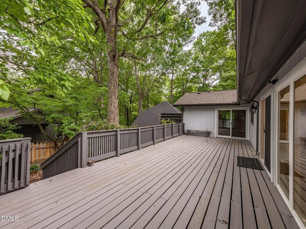 2929 Rue Sans Famille Raleigh NC 27607