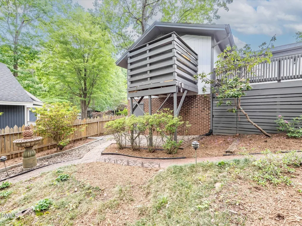 2929 Rue Sans Famille Raleigh NC 27607