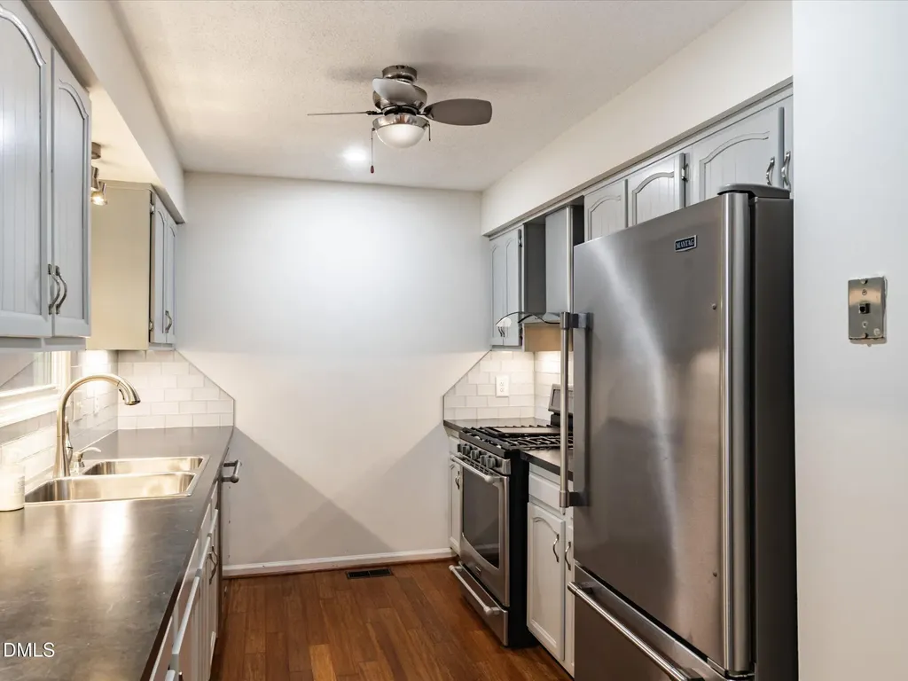 2929 Rue Sans Famille Raleigh NC 27607