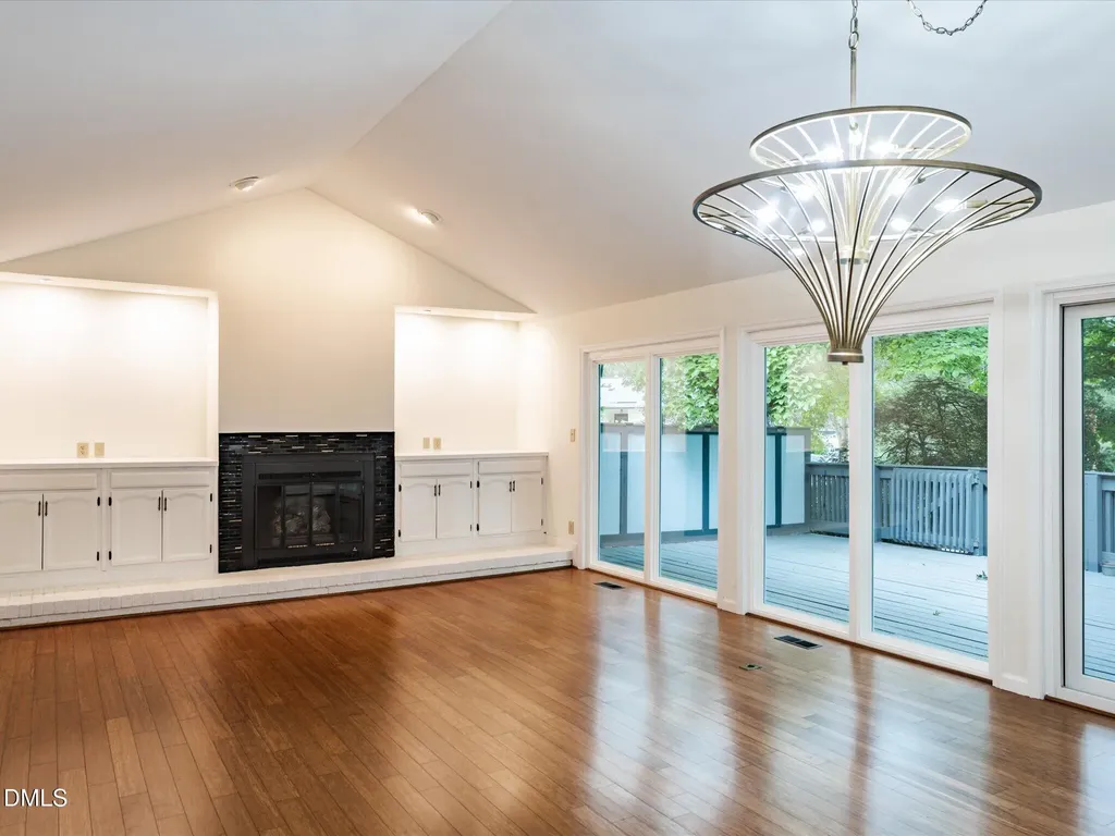 2929 Rue Sans Famille Raleigh NC 27607