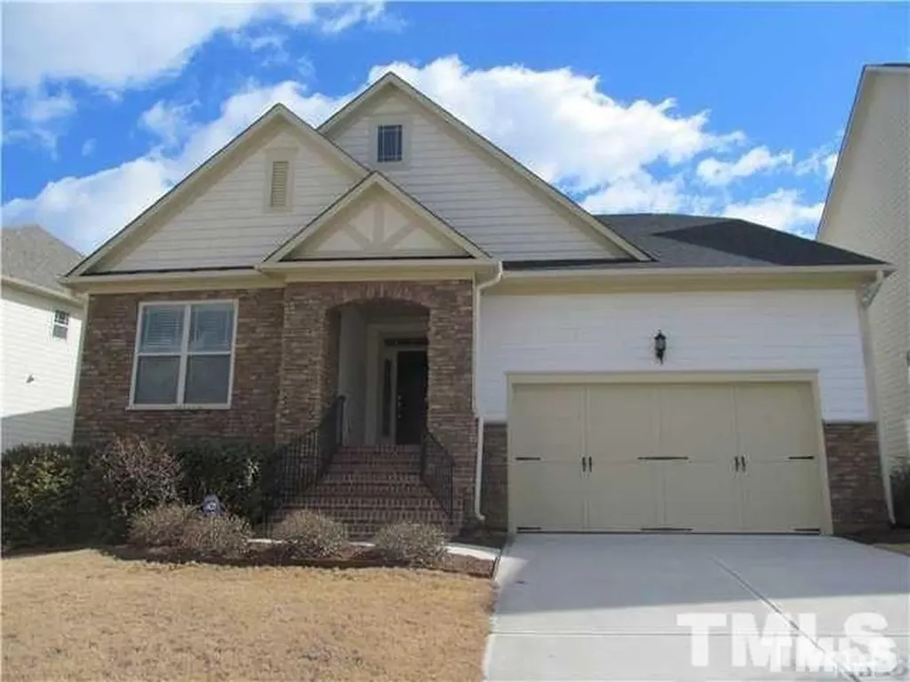 706 Weavers Ridge Drive Cary NC 27519
