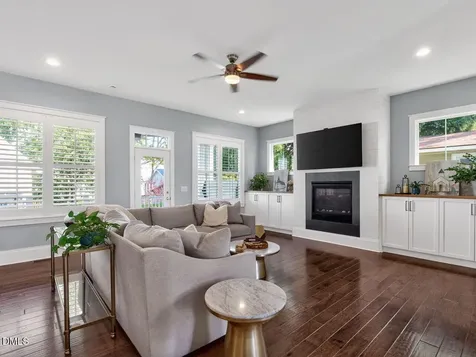 109 N Tunstall Avenue Apex NC 27502
