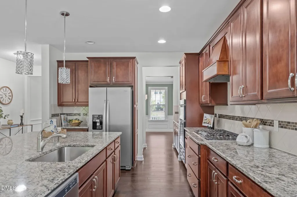 405 Wildwood Farm Way Holly Springs NC 27540