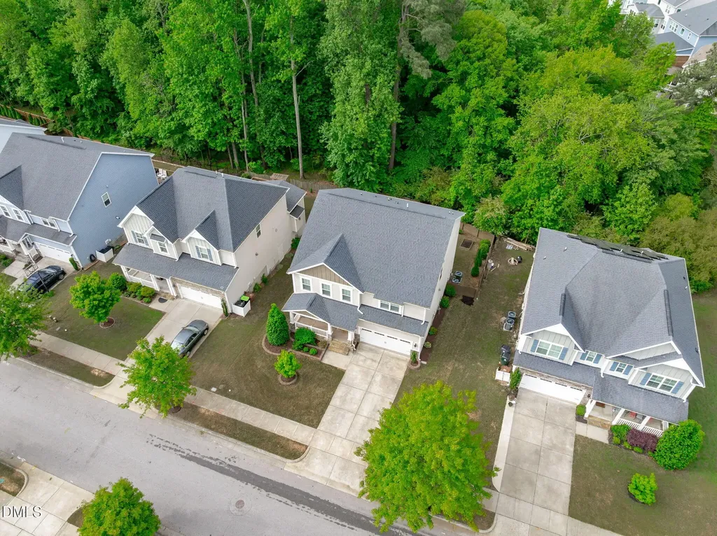 405 Wildwood Farm Way Holly Springs NC 27540