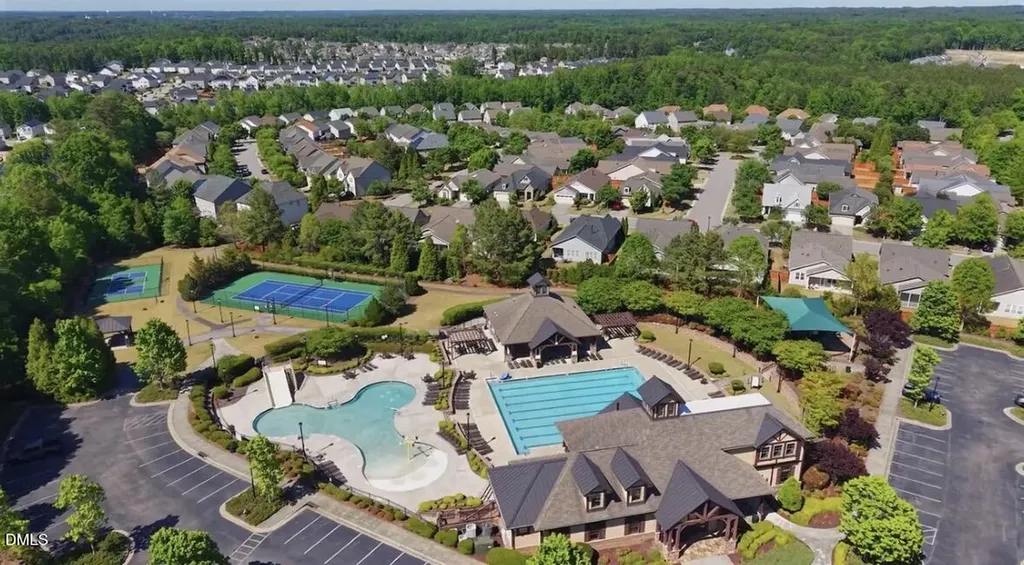 4308 Auburn Hills Raleigh NC 27616
