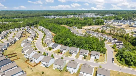 4308 Auburn Hills Raleigh NC 27616