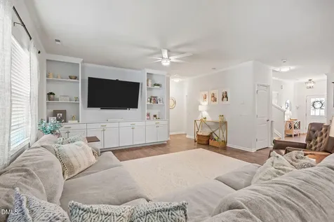 4308 Auburn Hills Raleigh NC 27616