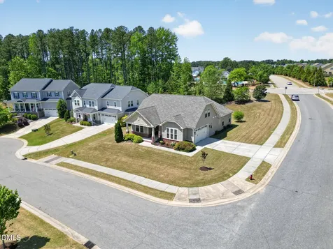 802 King Lake Court Fuquay Varina NC 27526