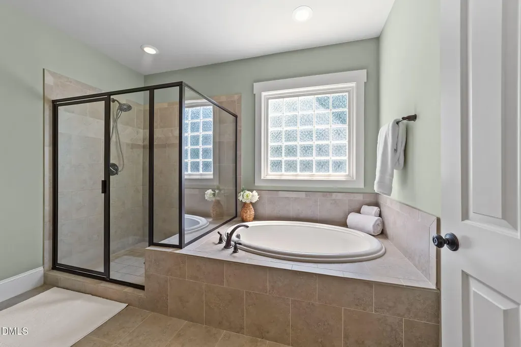 913 Hollymont Drive Holly Springs NC 27540