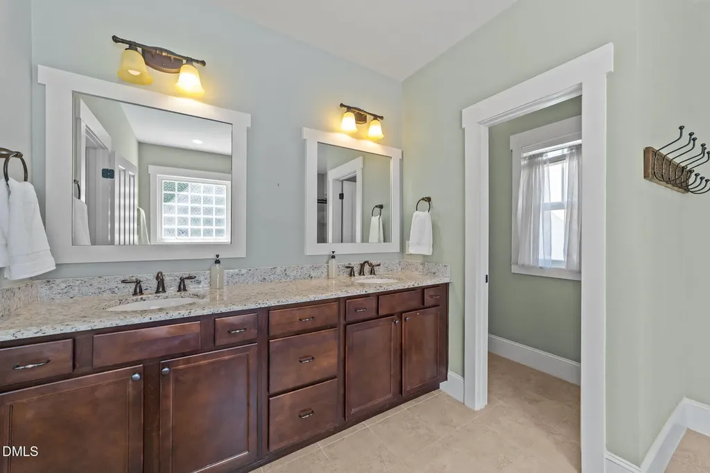 913 Hollymont Drive Holly Springs NC 27540