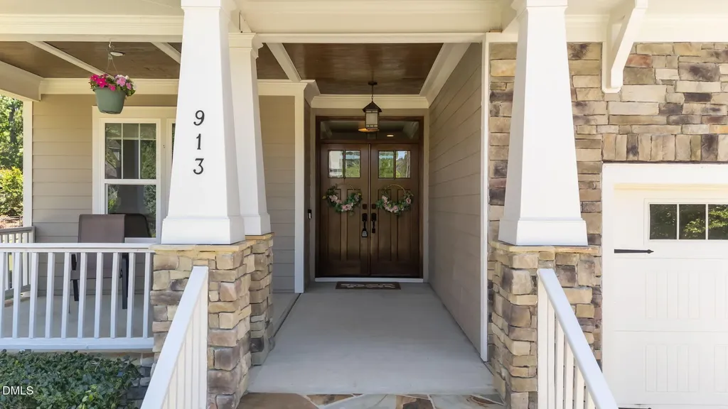 913 Hollymont Drive Holly Springs NC 27540