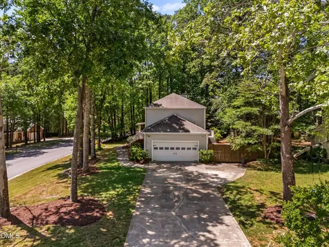 101 Pinehill Way Cary NC 27513