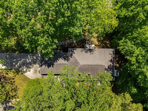 101 Pinehill Way Cary NC 27513