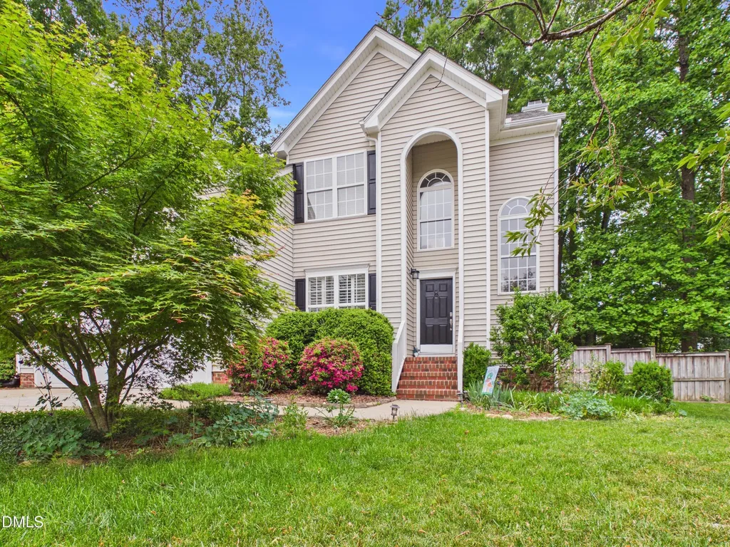 2102 Woodbury Drive Hillsborough NC 27278