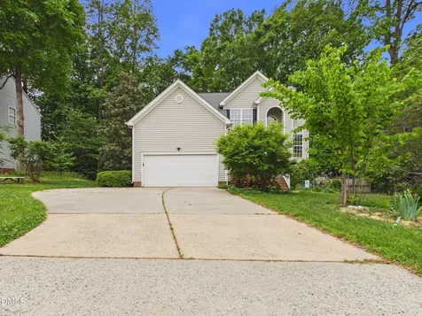 2102 Woodbury Drive Hillsborough NC 27278