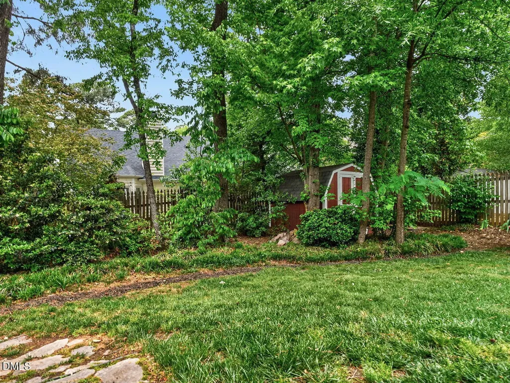 12321 Inglehurst Drive Raleigh NC 27613