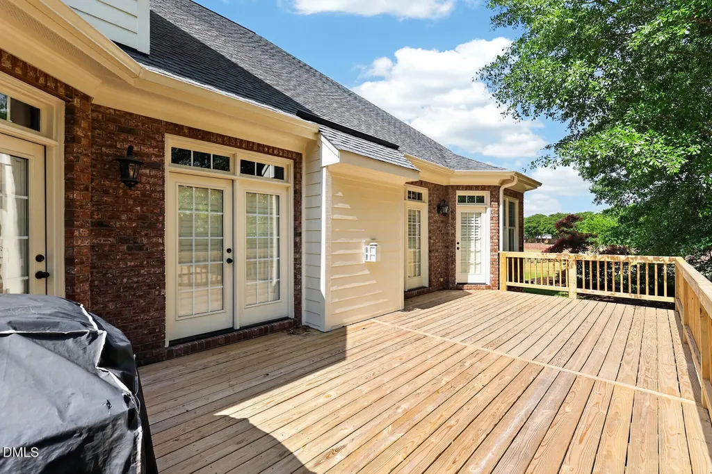 2205 Belvinwood Drive Fuquay Varina NC 27526