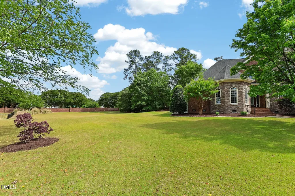 2205 Belvinwood Drive Fuquay Varina NC 27526