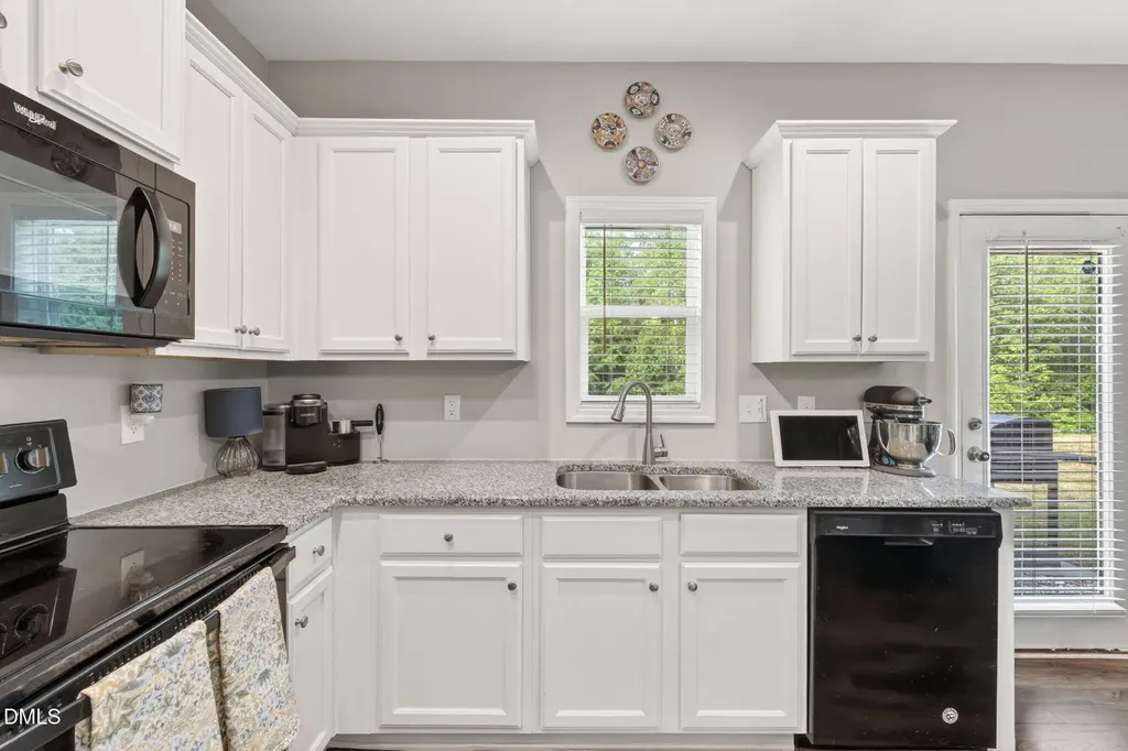 438 Crawford Parkway Clayton NC 27520
