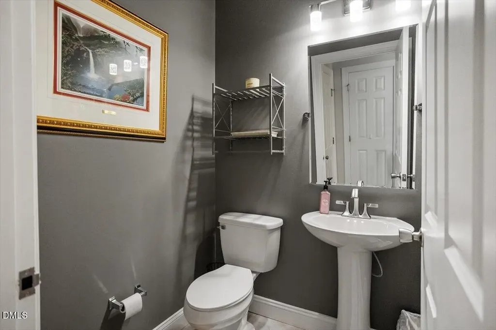 9425 Oglebay Court Raleigh NC 27617