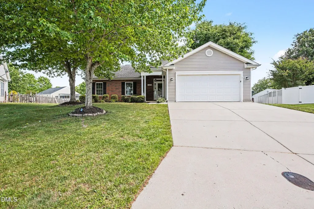 189 Picardy Court Kernersville NC 27284