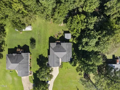 2068 Nc-27 Lillington NC 27546